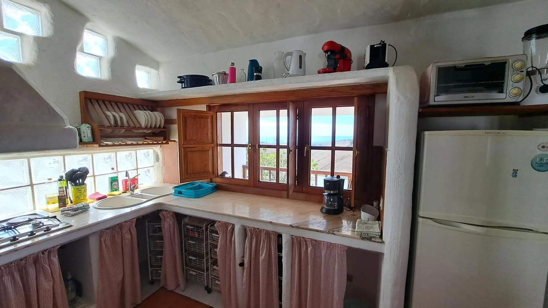 סאלוברה Remarkable 3-Bedroom House 'Villa' Finca Vistamar דירה